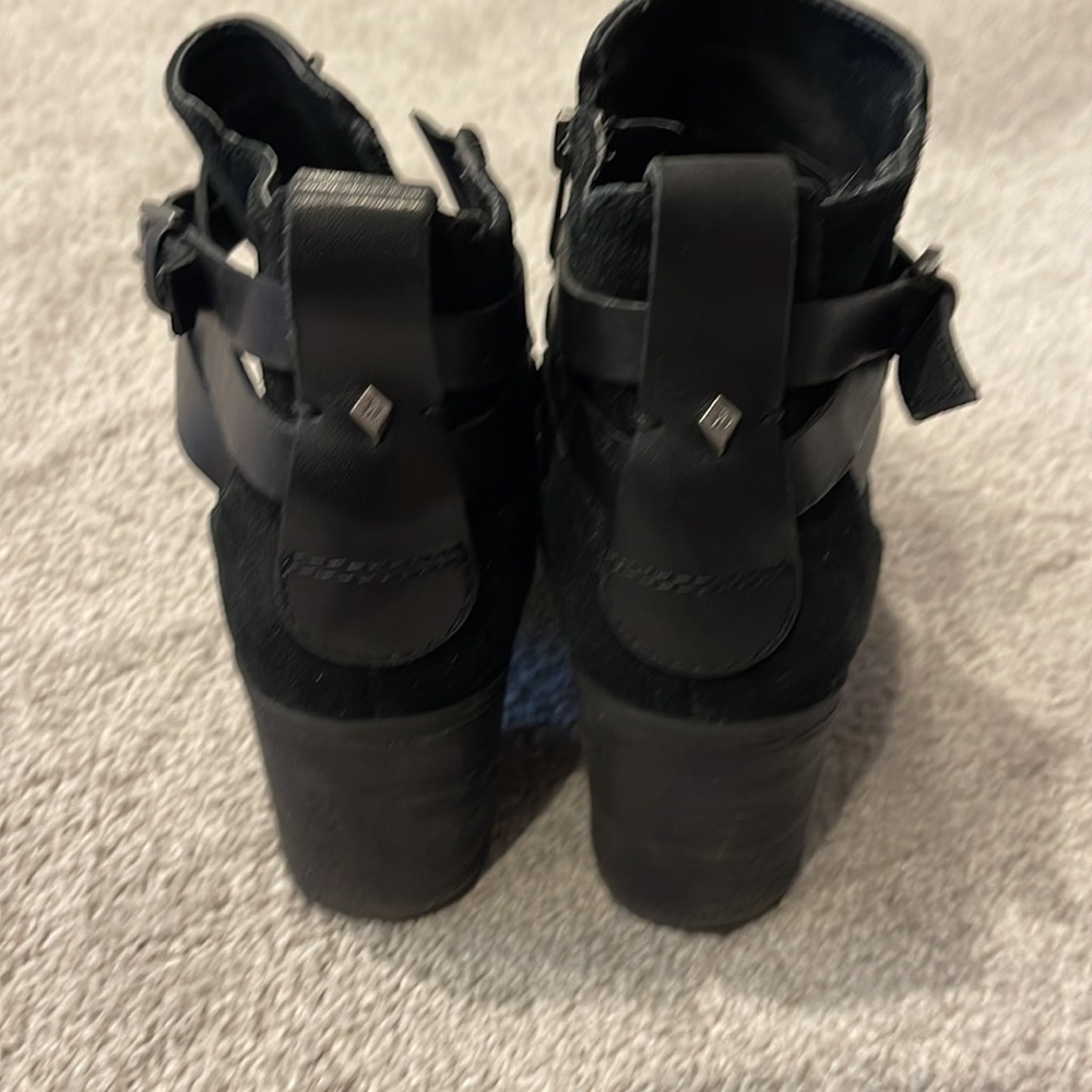 Sam Edelman bootie - Picture 4 of 6